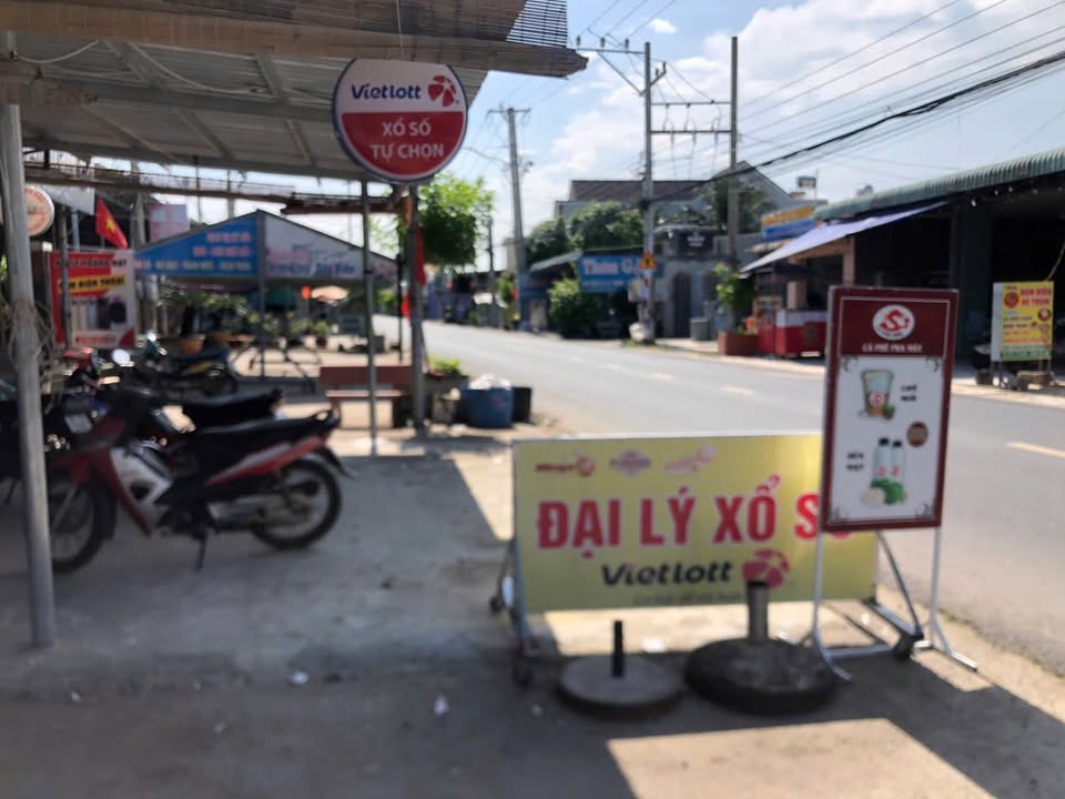 Nhà lầu mặt tiền đường Sân Bay Long Hải 65m² giá 1.85 tỷ - Thiết kế đẹp, tiện kinh doanh!