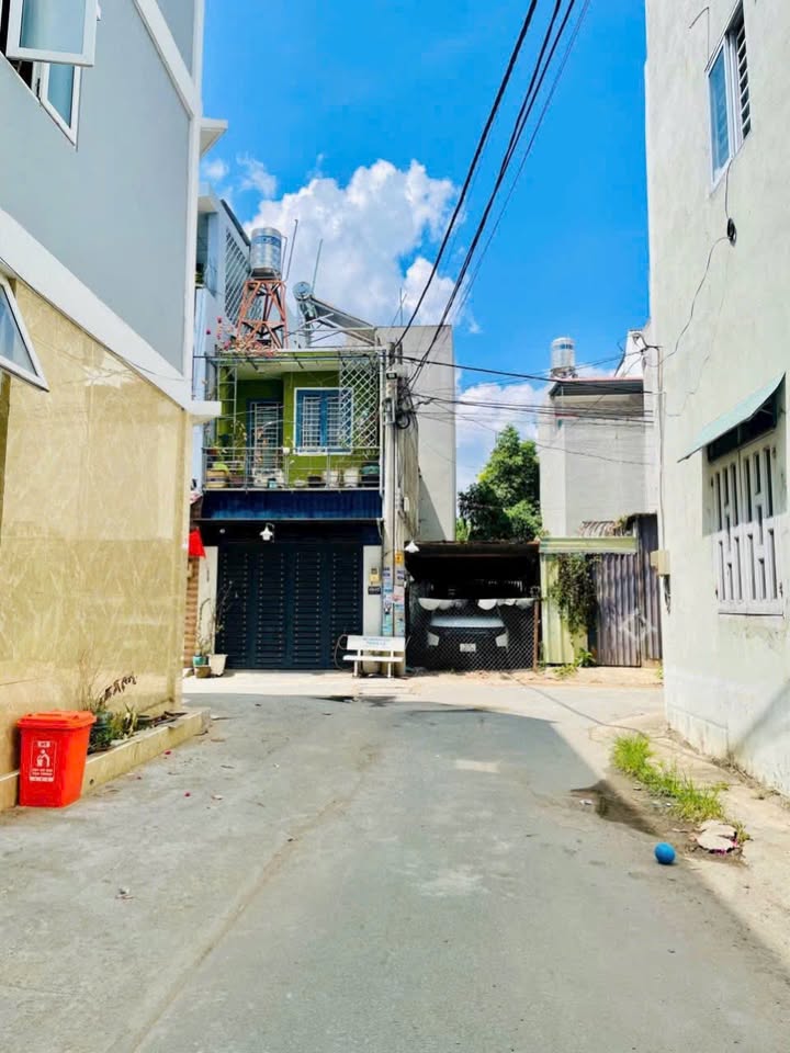 Đất thổ cư chính chủ Hẻm 1088 Nguyễn Duy Trinh, 63m² giá 4.2 tỷ - Pháp lý rõ ràng, an ninh tốt!