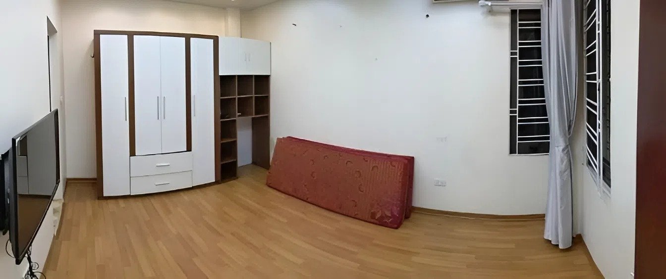 Cho thuê nhà riêng 27m² tại Yên Phụ, Tây Hồ - Phù hợp với hộ gia đình và homestay!