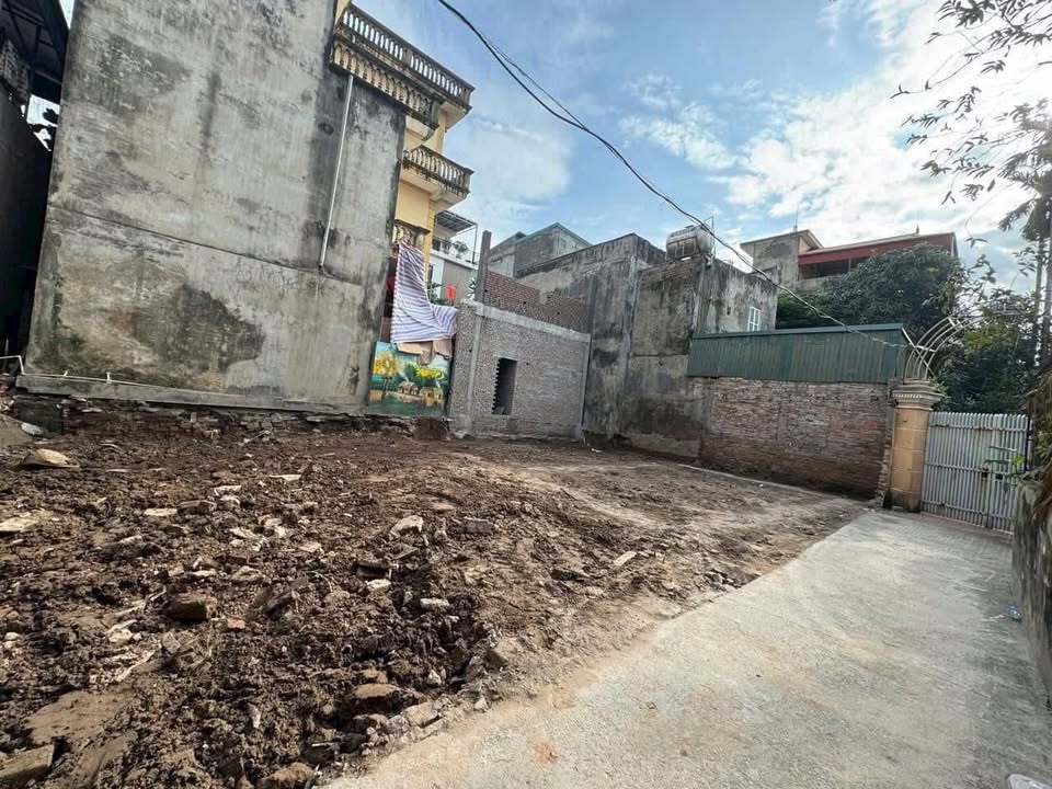 Đất phân lô Phúc Lợi Long Biên 35m² giá 4.5 tỷ - Mặt tiền đẹp, phù hợp xây dựng