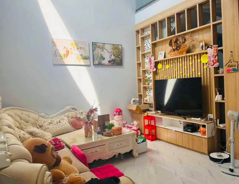 Nhà 1 trệt 1 lầu tại Phú Tài, Phan Thiết 146m² giá 2.4 tỷ - Dọn vào ở ngay!