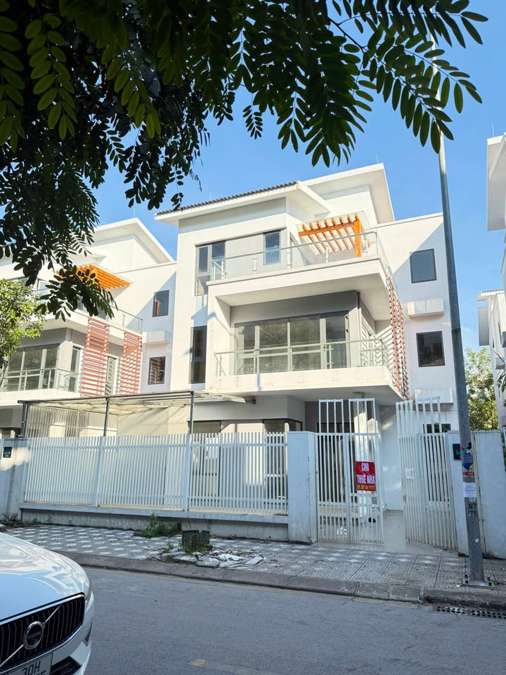 Biệt thự cho thuê tại Foresa 6B, Nam Từ Liêm 100m² - Tiềm năng kinh doanh cao!