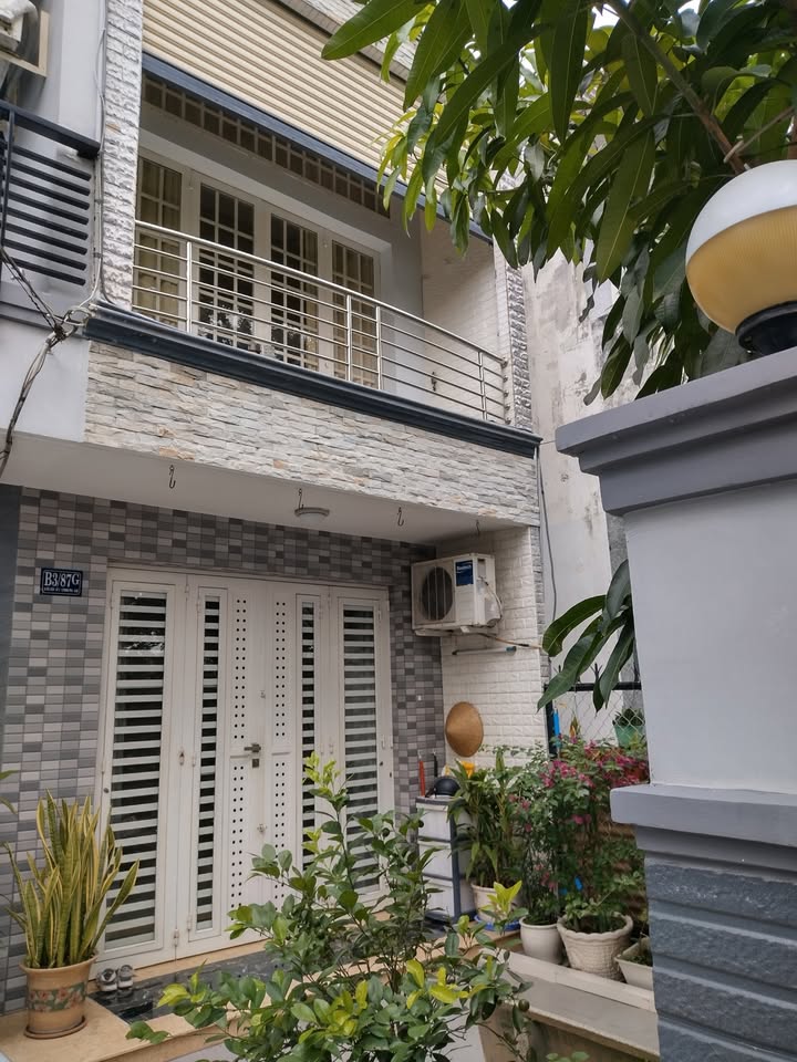 Nhà cho thuê nguyên căn tại đường Tân Liêm, Bình Chánh - Giá 9 triệu/tháng, không gian yên tĩnh!