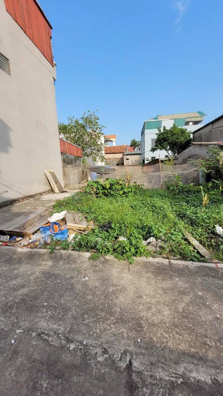 Đất lô góc 41m² Vạn Phúc, Hà Đông - Giá chỉ 3.75 tỷ, sổ đỏ chính chủ!