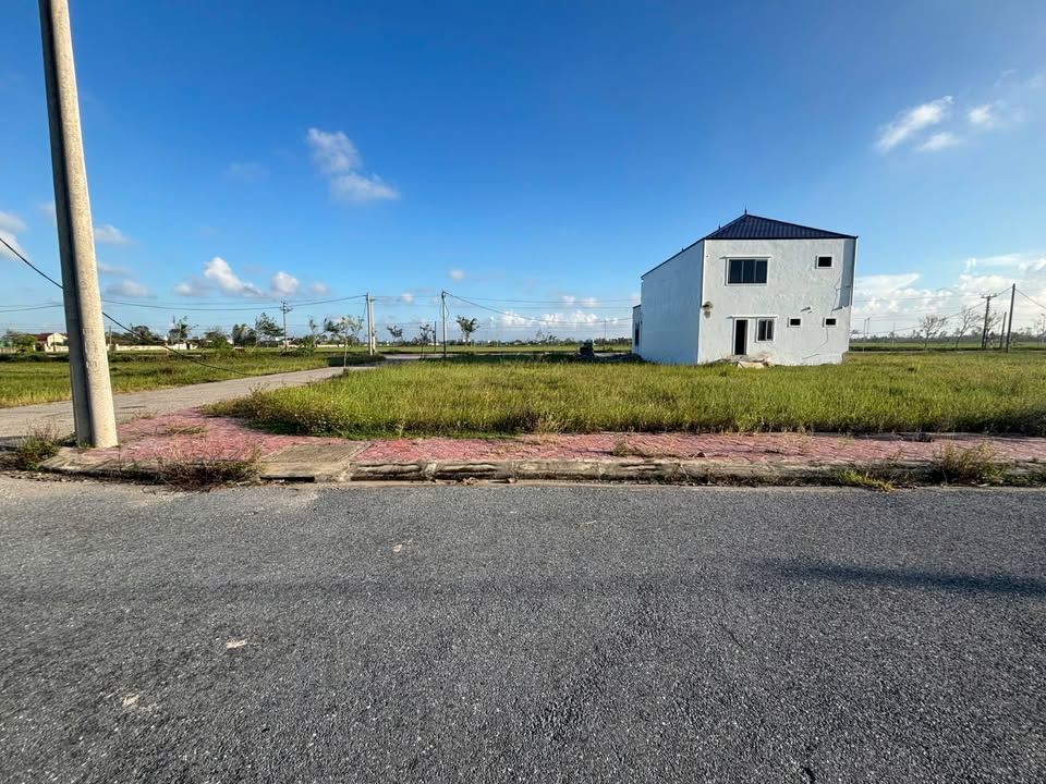 Đất nền xã Nghi Trường, Nghi Lộc 217,3m² giá 2,7 tỷ - Cơ hội đầu tư tuyệt vời!