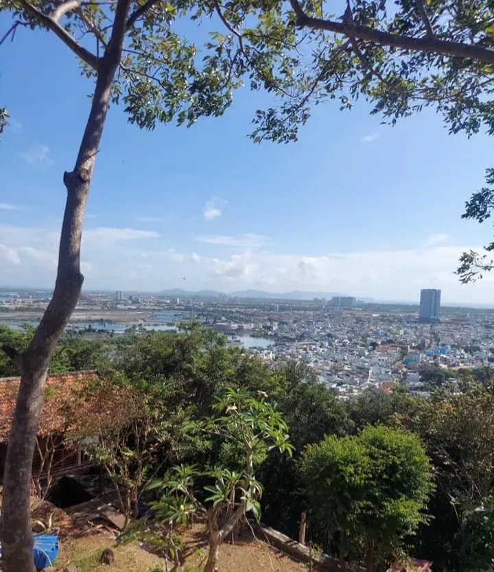 Đất nền Vũng Tàu 2200m² giá 5 tỷ - Sổ đỏ chính chủ, view đẹp!