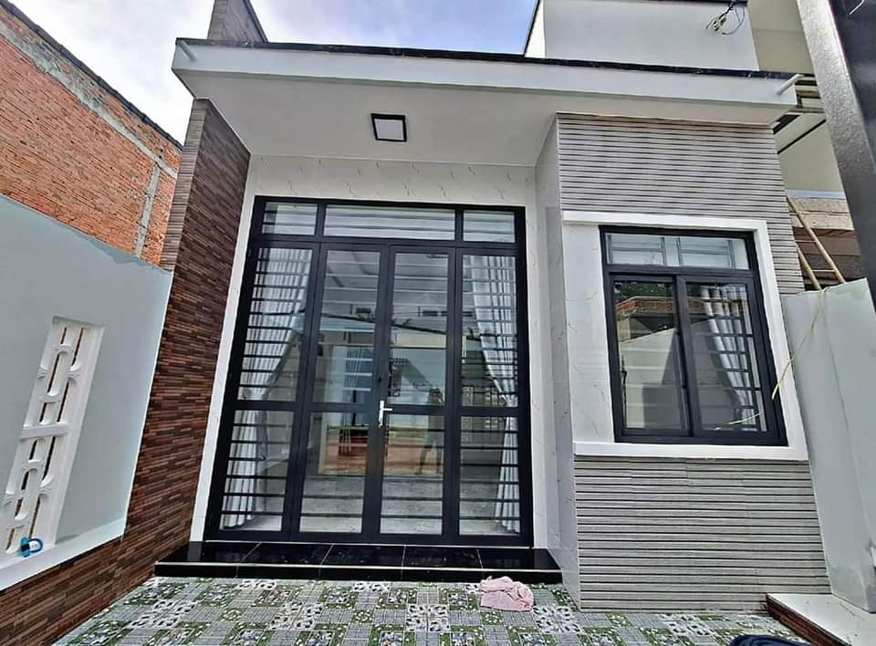 Nhà phố Trường Tây, Tây Ninh 85m² giá 924 triệu - Đường thông thoáng, tiện ích đầy đủ!