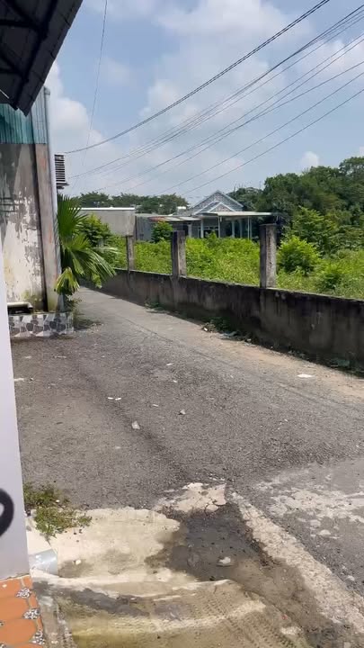 Nhà lầu chính chủ tại Củ Chi 175m² giá 3.5 tỷ - Gần ngã tư Tân Quy