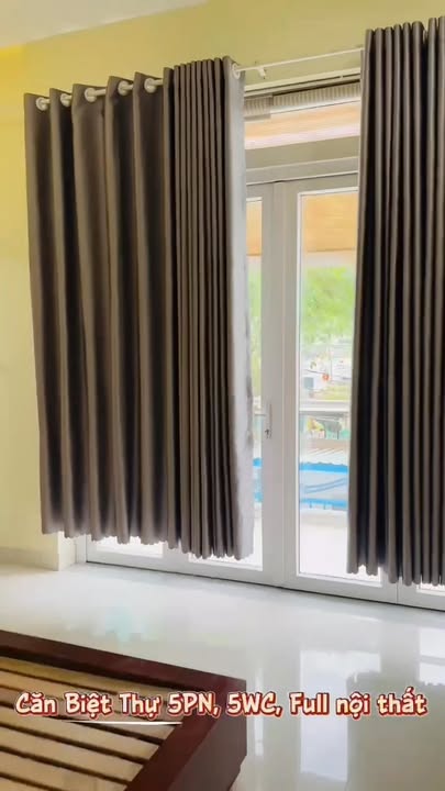 Biệt thự cho thuê mặt tiền đường Hùng Vương, Nhơn Trạch 5PN - Full nội thất sang trọng!