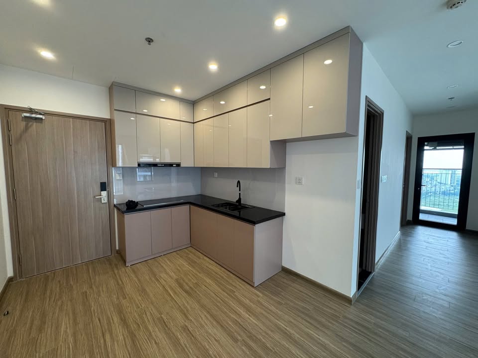 Căn hộ 2 phòng ngủ Tòa SA1 - Vinhomes Smart City 64m² giá 10.5 triệu - Sẵn sàng vào ở ngay!