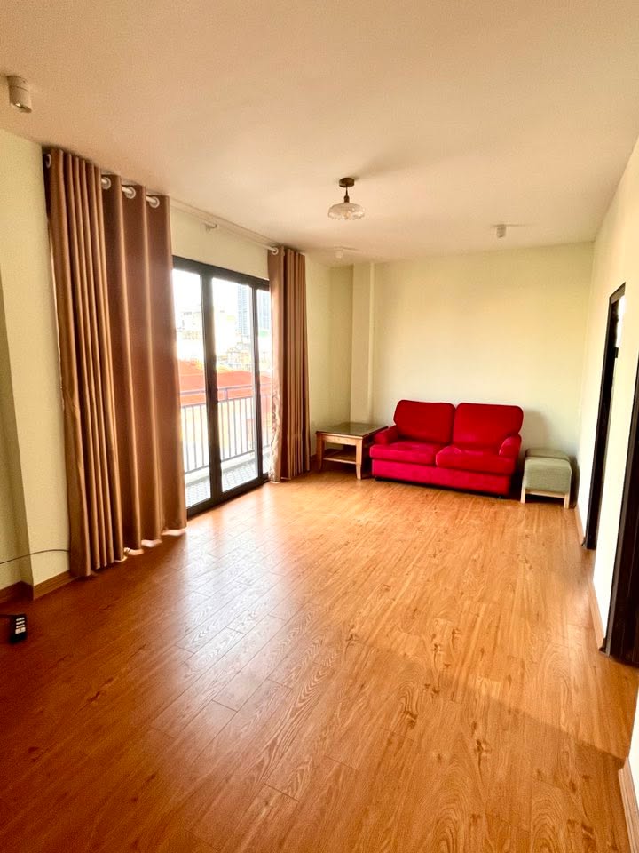 Phòng cho thuê 2PN Đội Cấn - Ba Đình chỉ 4 triệu/tháng - Tiện nghi đầy đủ!