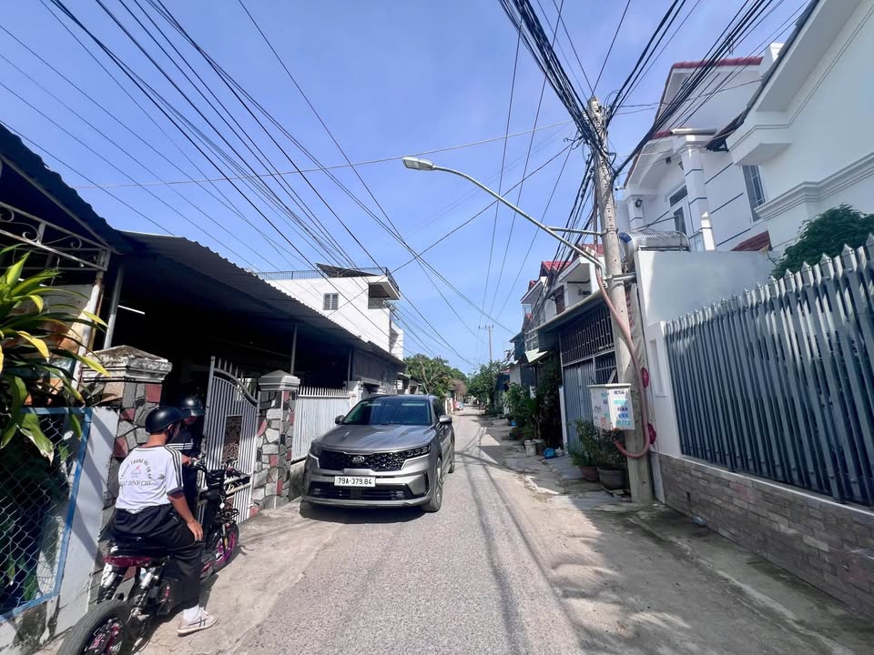 Nhà cấp 4 Diên Khánh 150m² giá 2.45 tỷ - Gần trung tâm thị trấn!