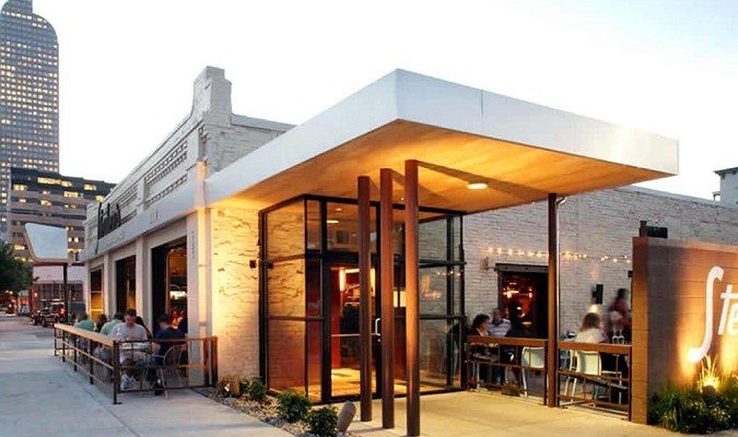 Cho thuê nhà mặt phố Lê Lợi, Hải Châu, Đà Nẵng 525m² - Mặt tiền 20m, sân vườn rộng thoáng!