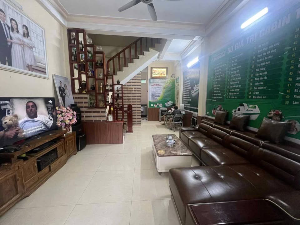 Nhà 2 Tầng Phú Sơn, TP Thanh Hóa 53m² giá 2.8 tỷ - Vị trí đắc địa, đầy đủ tiện ích!