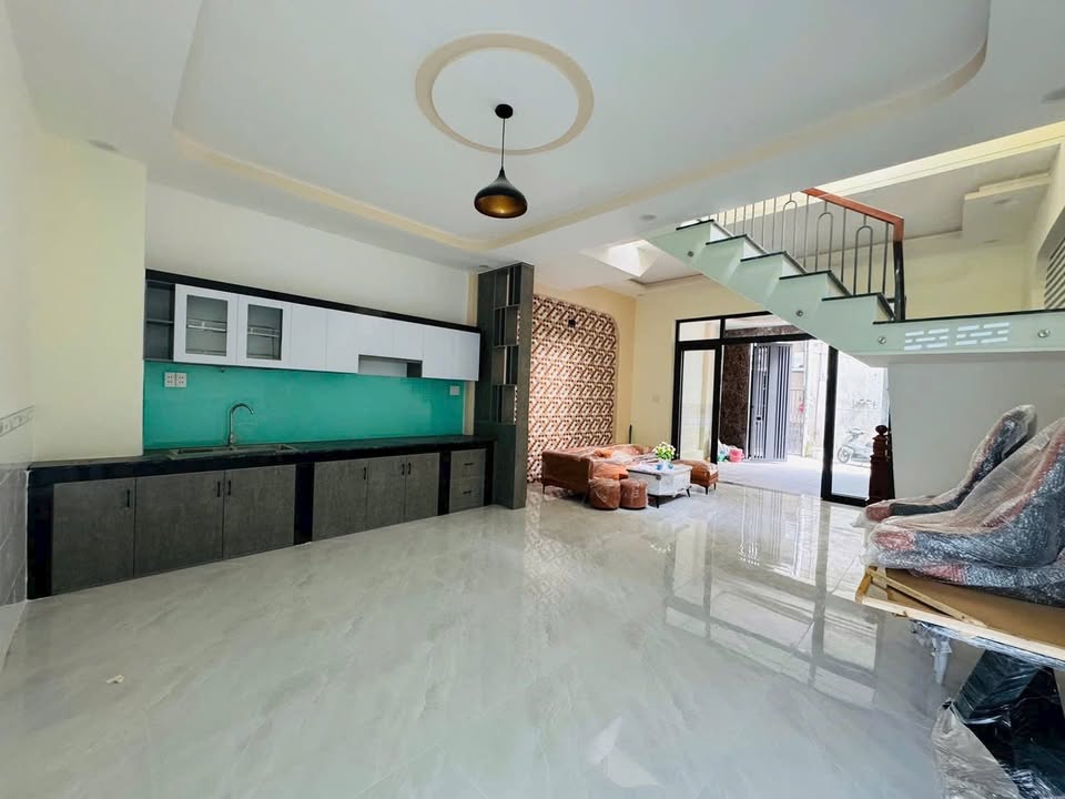 Nhà lầu Tân Phong Biên Hòa 70m² giá 2.999 tỷ - Sổ hoàn công, hỗ trợ vay 70%!