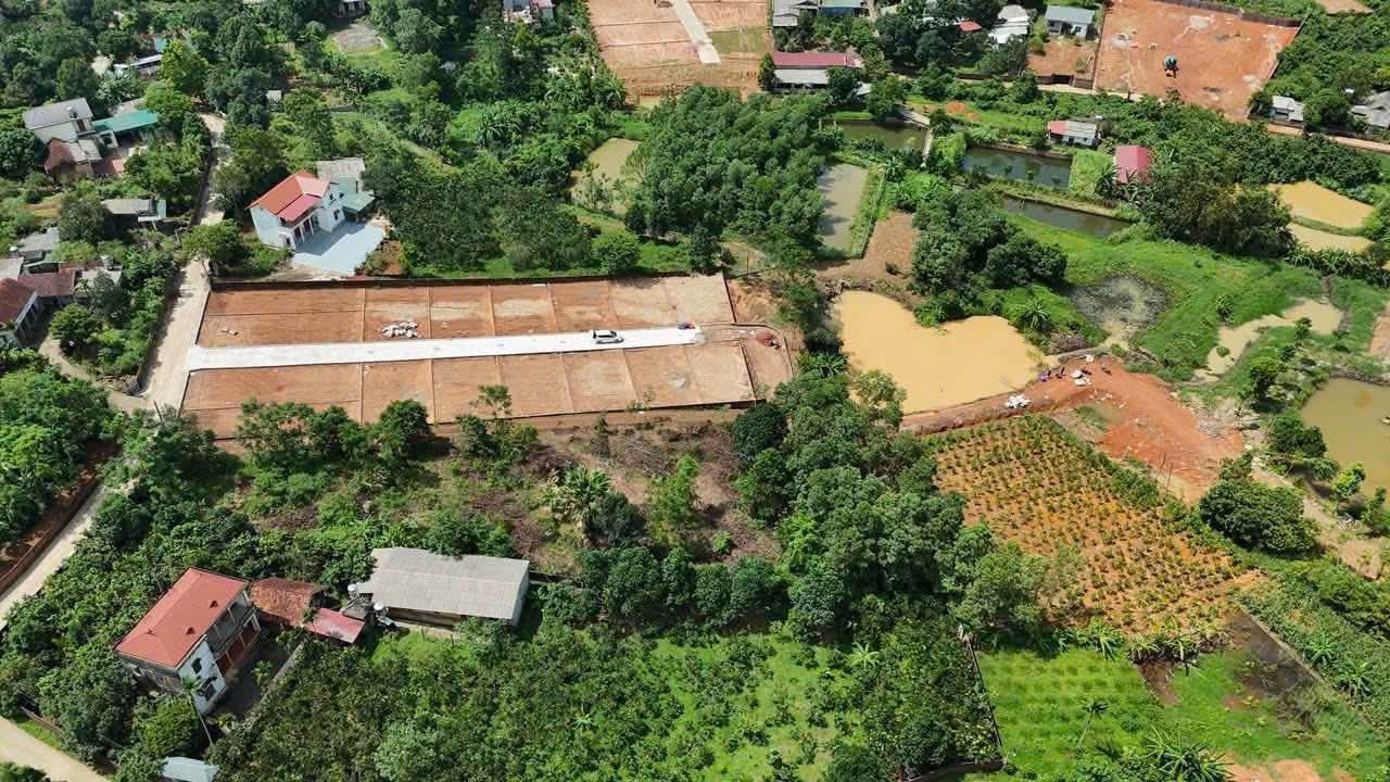 Đất thổ cư đẹp tại Suối Hai, Ba Vì 150m² giá chỉ 1 tỷ - Đầu tư sinh lời!