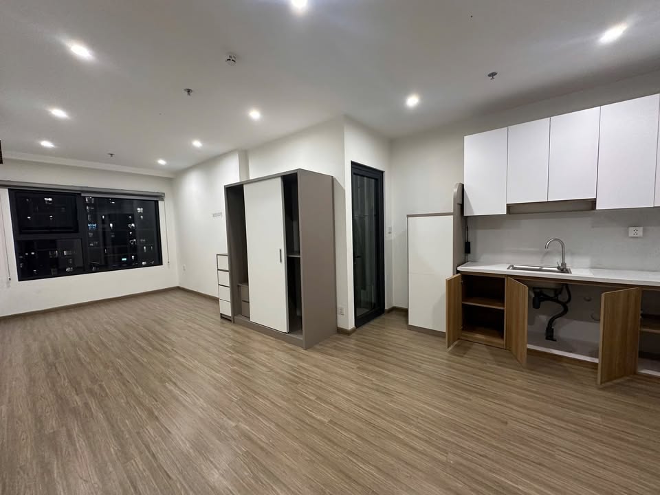 Căn hộ Vinhomes Smart City Tây Mỗ 35,5m² giá 7 triệu - Chỉ cần xách vali vào ở!
