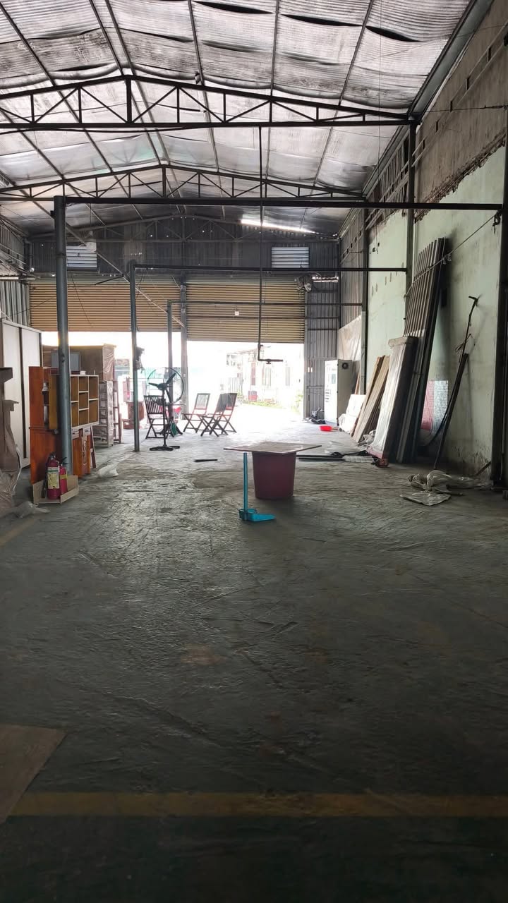 Kho xưởng cho thuê Tân Bình Dĩ An 300m² - Phù hợp cho sản xuất và lưu trữ!