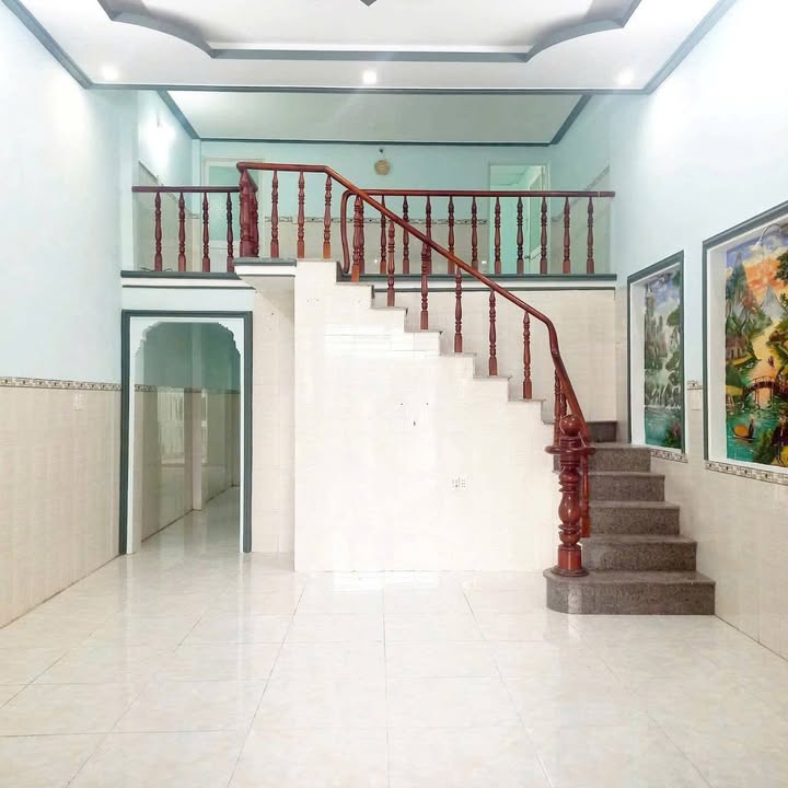 Nhà đẹp đường NH9, phường Chánh Phú Hòa, 150m² giá 2.2 tỷ - Thiết kế hiện đại, sẵn sàng ở ngay!