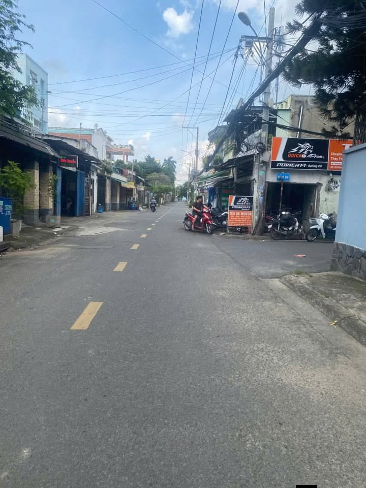 Nhà mặt tiền kinh doanh Thủ Đức 57m² giá 3.4 tỷ - Căn góc 2 mặt tiền tuyệt đẹp!