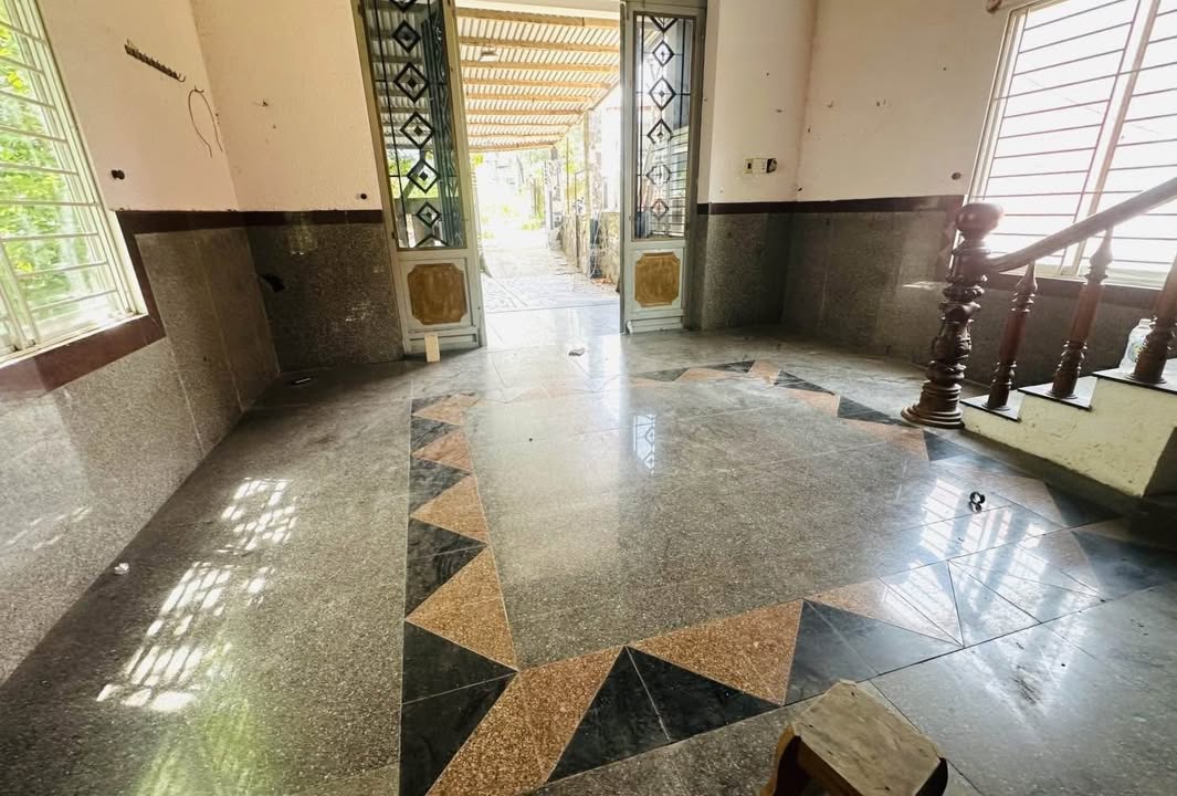 Nhà lửng đúc kiên cố tại K171 Mai Đăng Chơn 100m² giá 3.45 tỷ - Ô tô vào tận nhà!