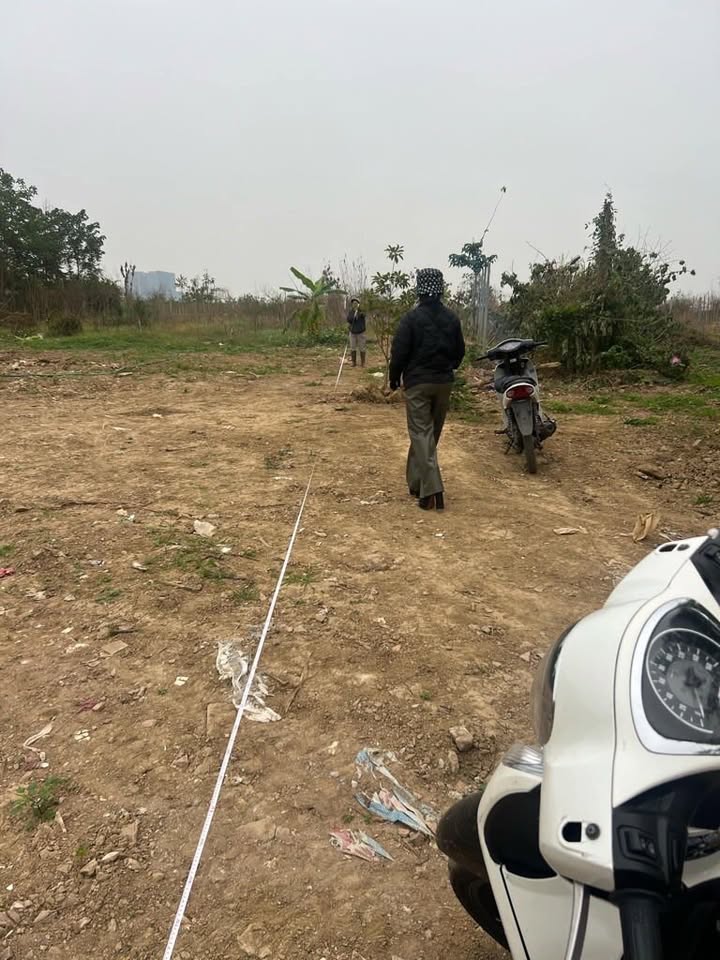 Kho nhà vườn 500m² tại đường Âu Cơ, Ba Đình - Ô tô tải tránh nhau, giá thỏa thuận!