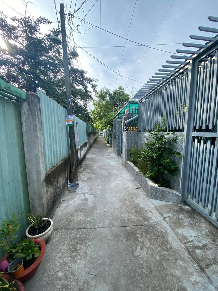 Nhà riêng tại xã Quy Đức, Bình Chánh 80m² giá 930 triệu - Chính chủ cần bán gấp!