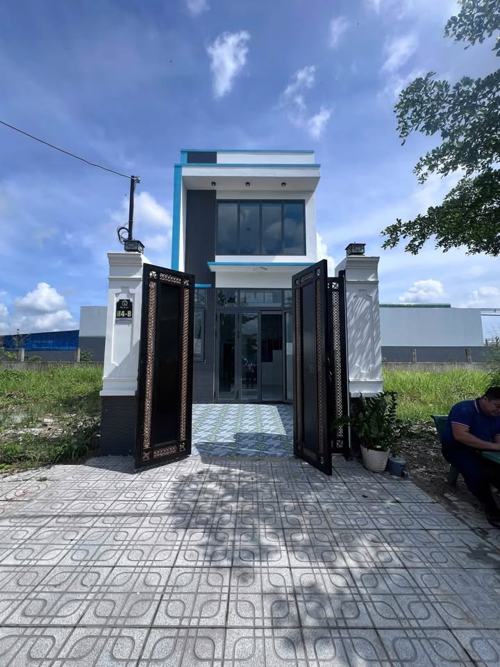Nhà mới đẹp tại khu dân cư HĐ Trần Anh, Long An 64m² giá 850 triệu - Không gian sống xanh lý tưởng!