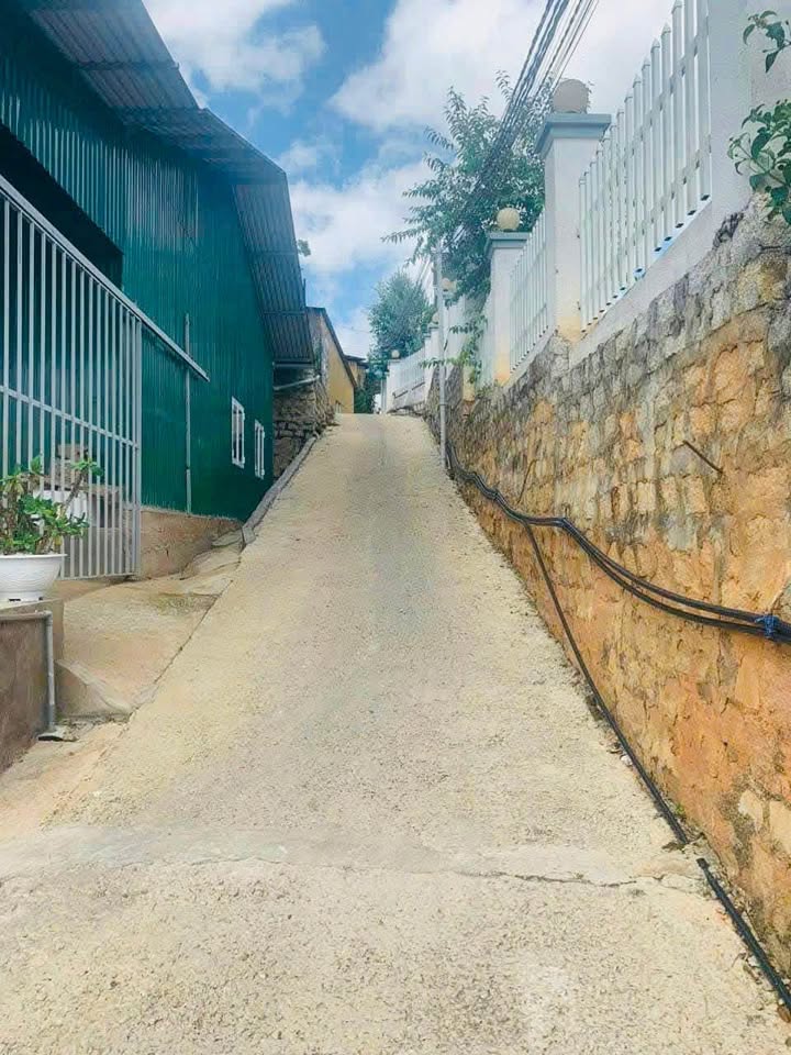 Nhà nguyên Tử Lực P8 Đà Lạt 86m² giá 1.6 tỷ - Đầu tư sinh lời ngay!