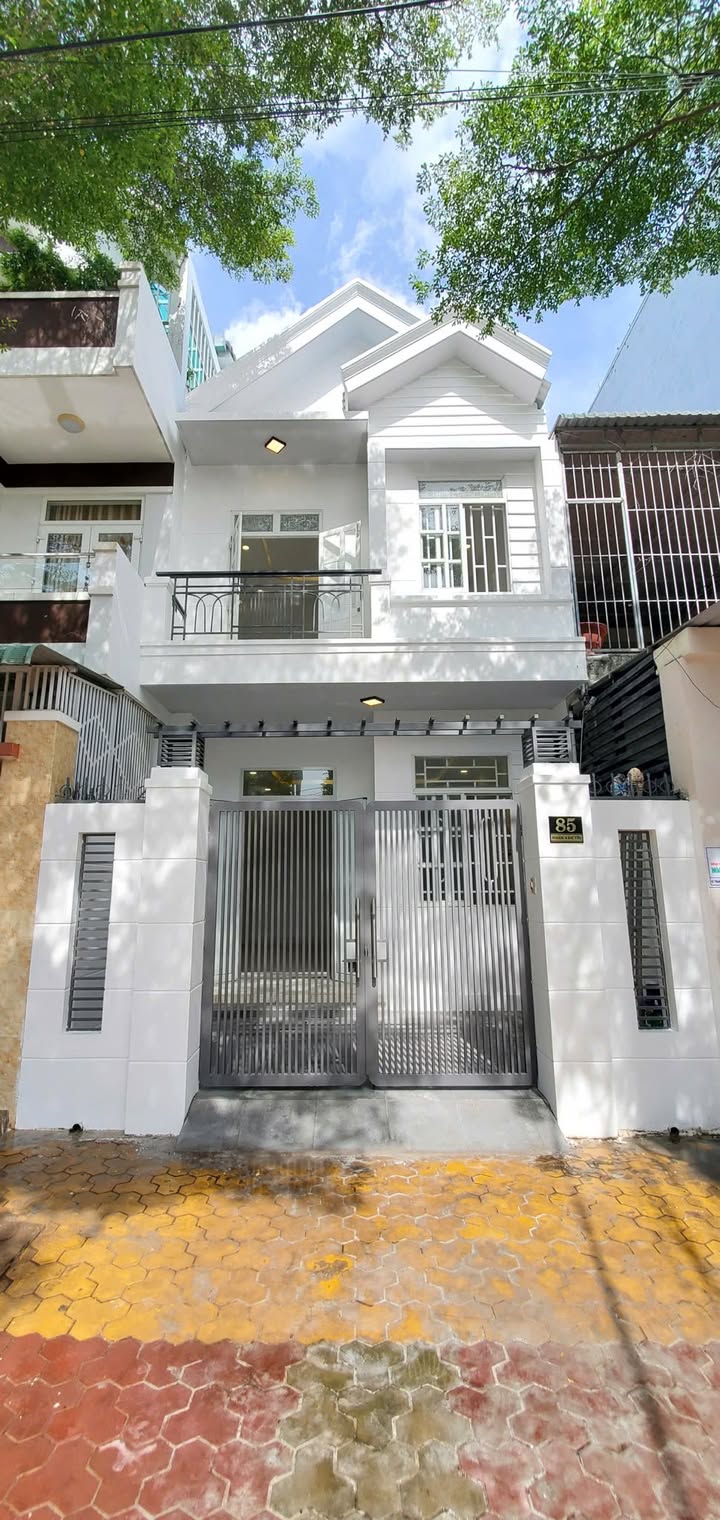 Nhà mặt tiền Phan Văn Trị, TP. Phan Thiết 100m² giá 4.8 tỷ - Khu dân cư an ninh, tiện ích đầy đủ!