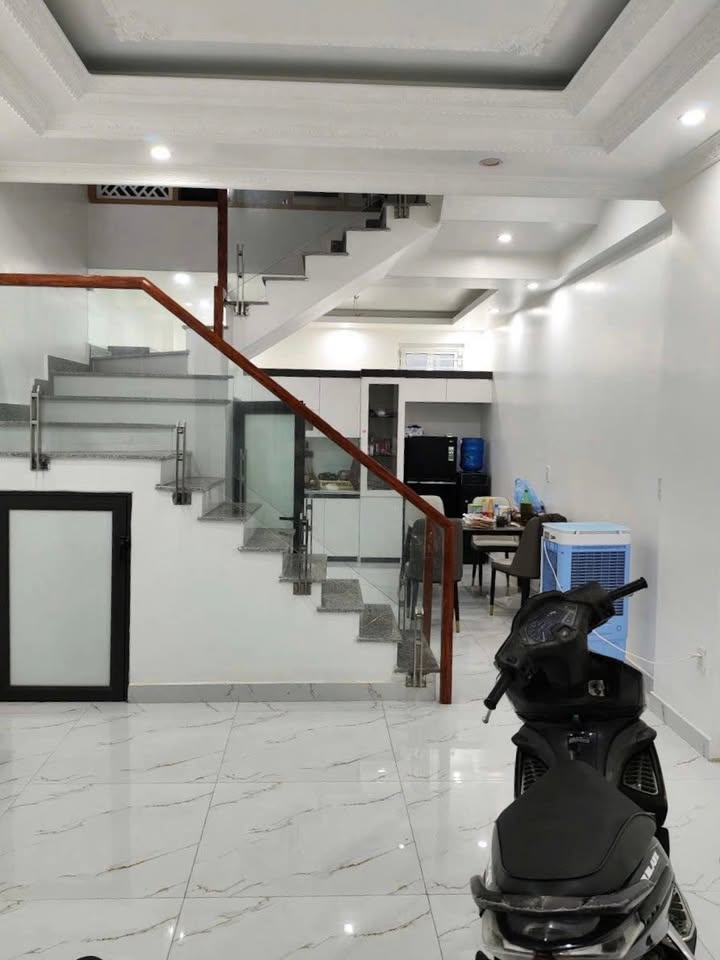 Nhà đẹp 3.5 tầng tại Hạ Đoạn 2, Hải Phòng 40m² giá chỉ 2.35 tỷ - Sẵn sàng ở ngay!