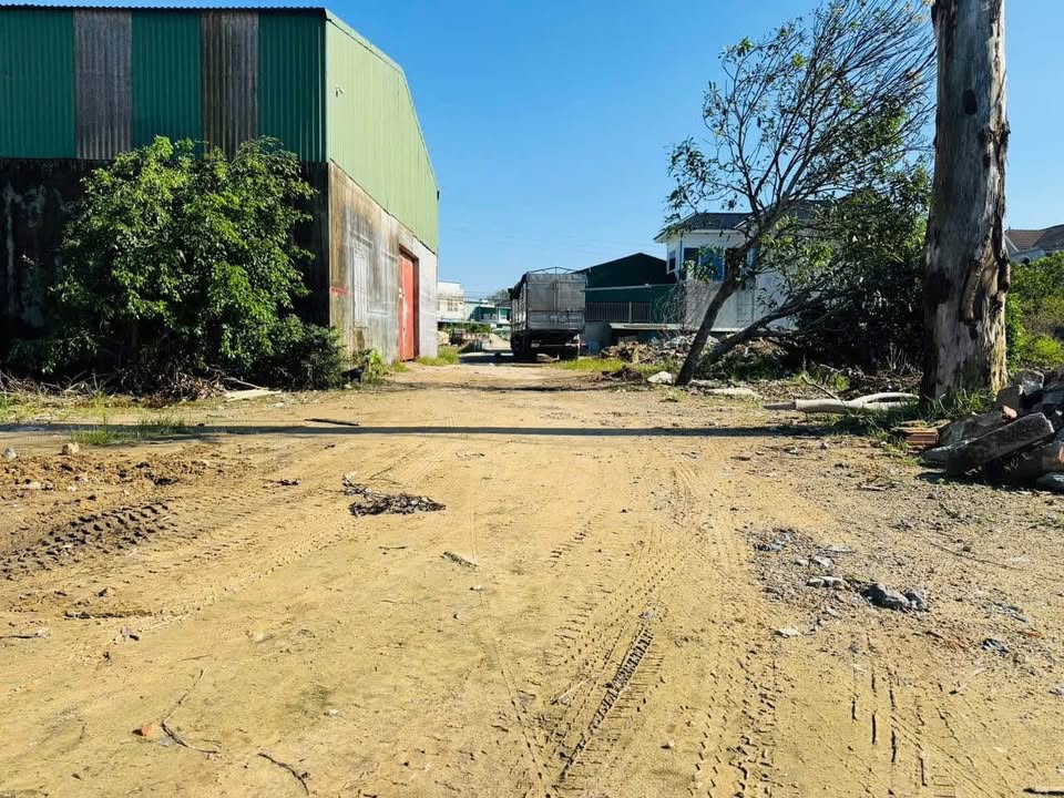 Đất nền Nghi Ân 143.8m² giá 2 tỷ - Vị trí giao thông thuận lợi!