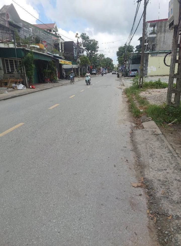 Đất mặt đường Mai Lão Bạng, phường Vinh Phú, 201m² giá 8 tỷ - Đầu tư sinh lời ngay!