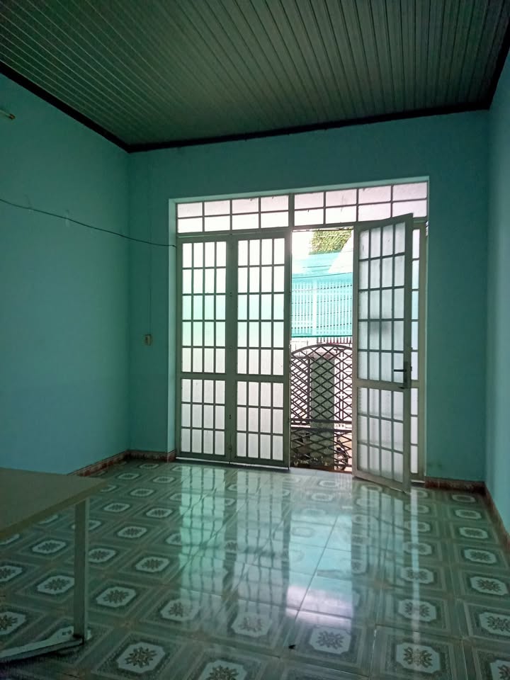 Nhà cho thuê tại Long Khánh 2PN giá 3.5 triệu - Gần tượng đài Long Khánh!