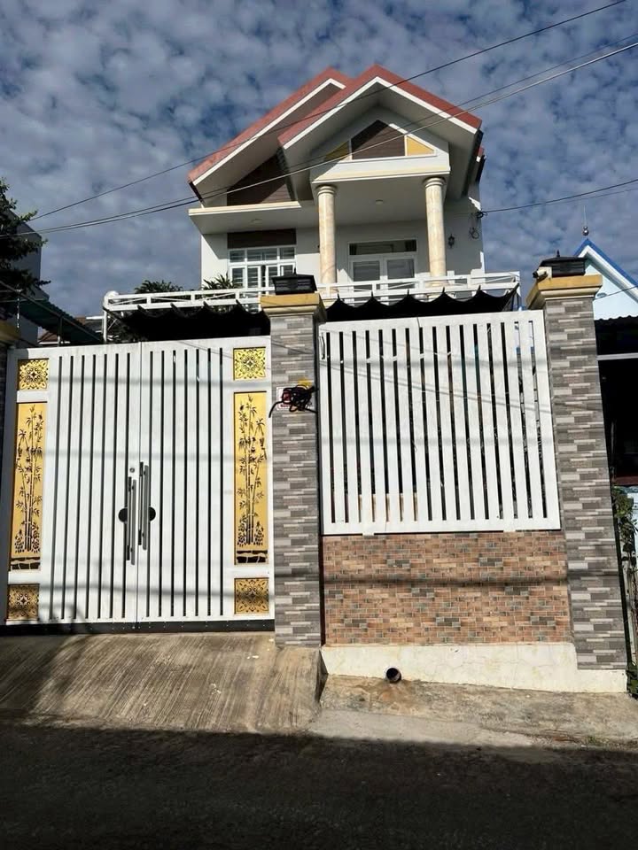 Nhà nguyên căn cho thuê tại hẻm A Ma Khê, Buôn Ma Thuột - Chính chủ, đầy đủ nội thất!