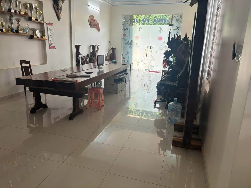 Nhà cho thuê Hẻm Phạm Ngũ, Buôn Ma Thuột 2 tầng - Phù hợp văn phòng và ở