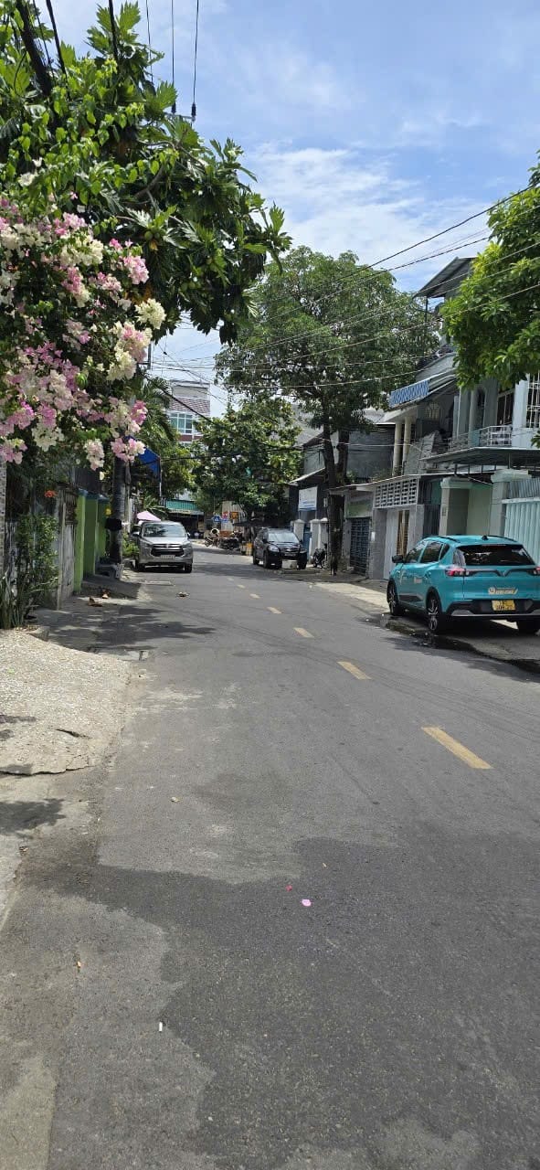 Bán Nhà 3 Tầng Đường Tản Viên Nha Trang 209m² Giá 14.7 Tỷ - Đầu Tư Sinh Lời Cao!