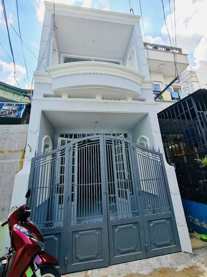 Nhà Gò Vấp 29.7m² giá 3.68 tỷ - Vào ở ngay, sổ hồng riêng!