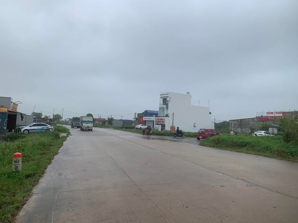 Đất kinh doanh mặt đường Quốc Lộ 12B, Yên Mô, 115m² - Giá chỉ 2 tỷ!