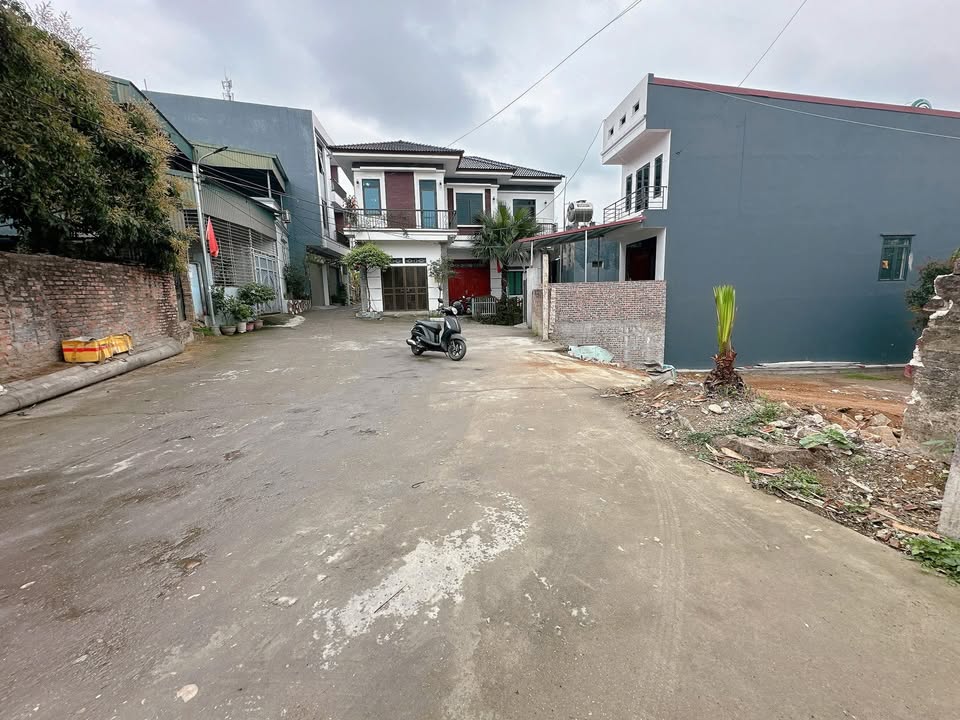 Đất nền Khu Hương Trầm Dữu Lâu 181m² giá 3.62 tỷ - Cơ hội đầu tư hiếm có!