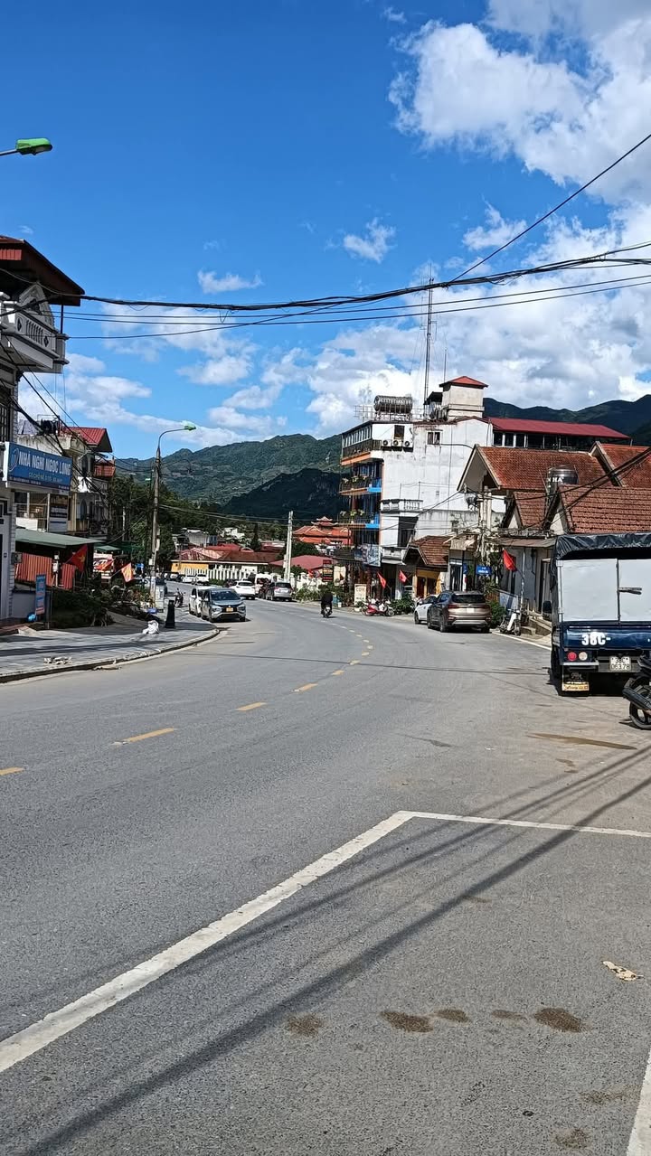 Đất nền trung tâm Sapa 400m² giá 16.5 tỷ - Cơ hội đầu tư hiếm có!