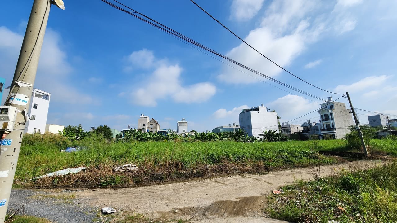 Đất Thạnh Xuân 52, Quận 12, 3250m² - Sổ đỏ chính chủ, quy hoạch đất ở lâu dài!