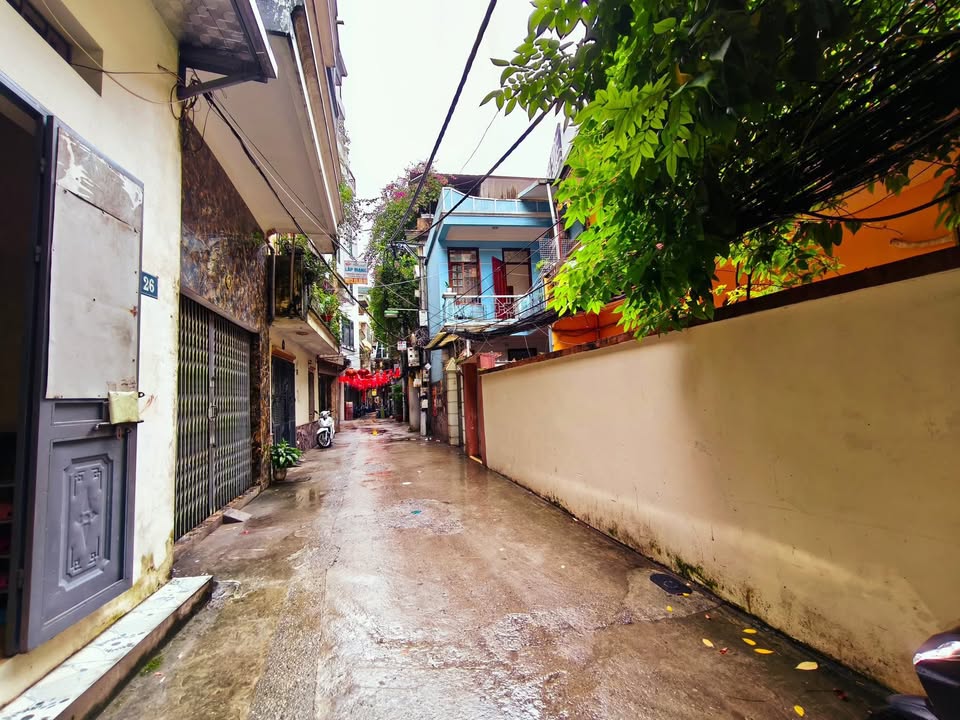 Nhà đẹp Minh Khai 21m² giá 6.45 tỷ - Ô tô đỗ ngoài cổng, sẵn sàng ở ngay!