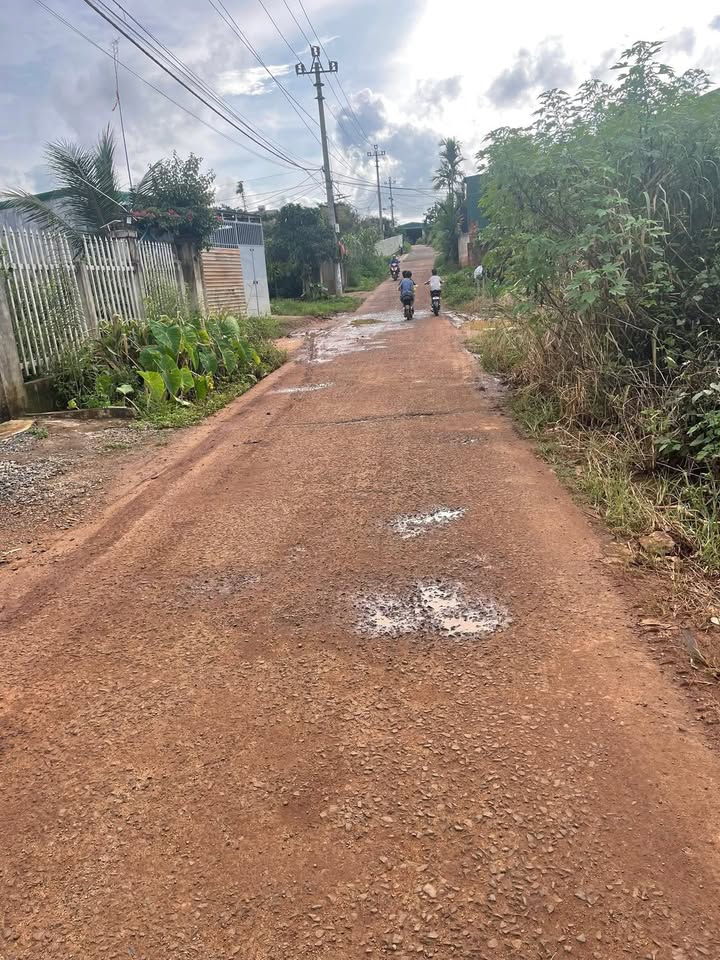 Đất thổ cư thị trấn Pơng Drang 204m² giá 850 triệu - Vị trí an ninh tốt!