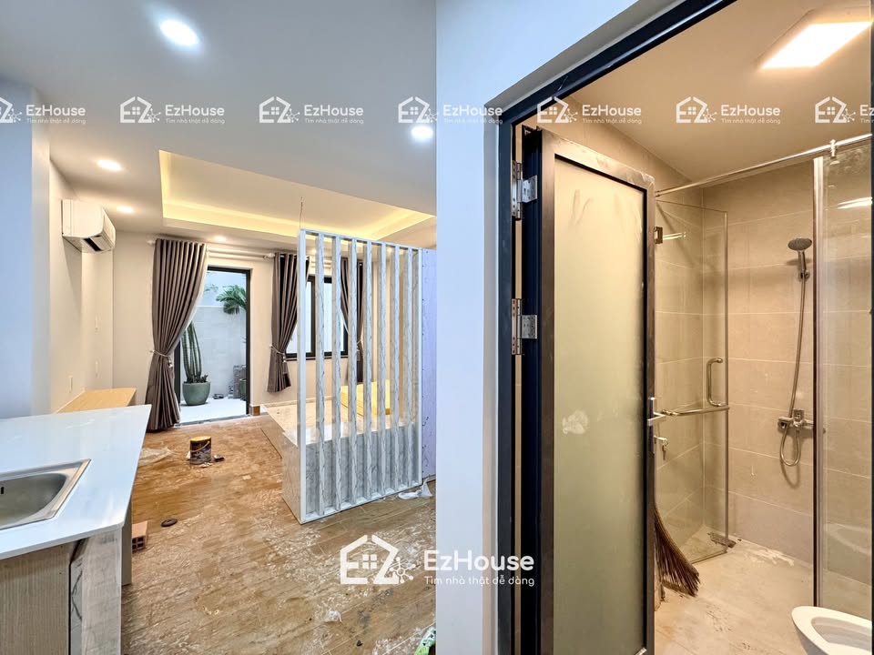 Căn hộ Studio mới xây tại Ngã 4 Bốn Xã, Tân Phú - Nội thất đầy đủ, Sân vườn