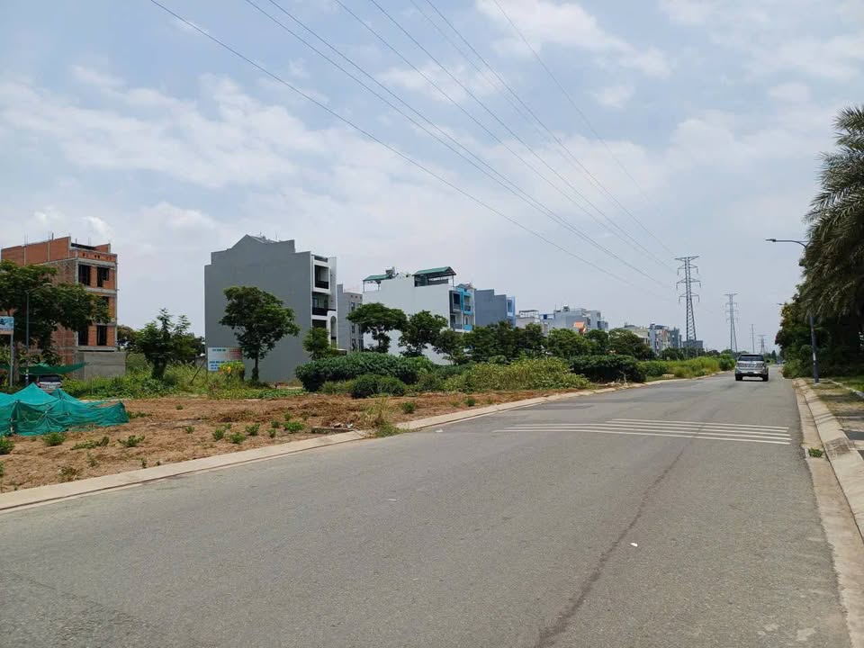 Đất mặt tiền Đường Số 12, Phong Phú 100m² giá 7 tỷ - Vị trí đắc địa, pháp lý rõ ràng!