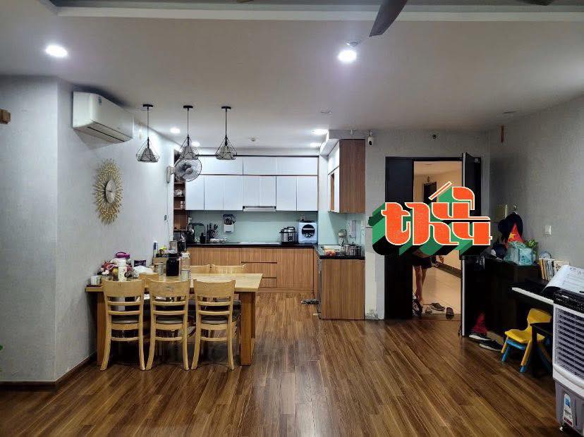 Căn hộ Hoà Phát 70 Nguyễn Đức Cảnh 99,6m² giá 8,2 tỷ - Thiết kế hiện đại, đầy đủ nội thất!