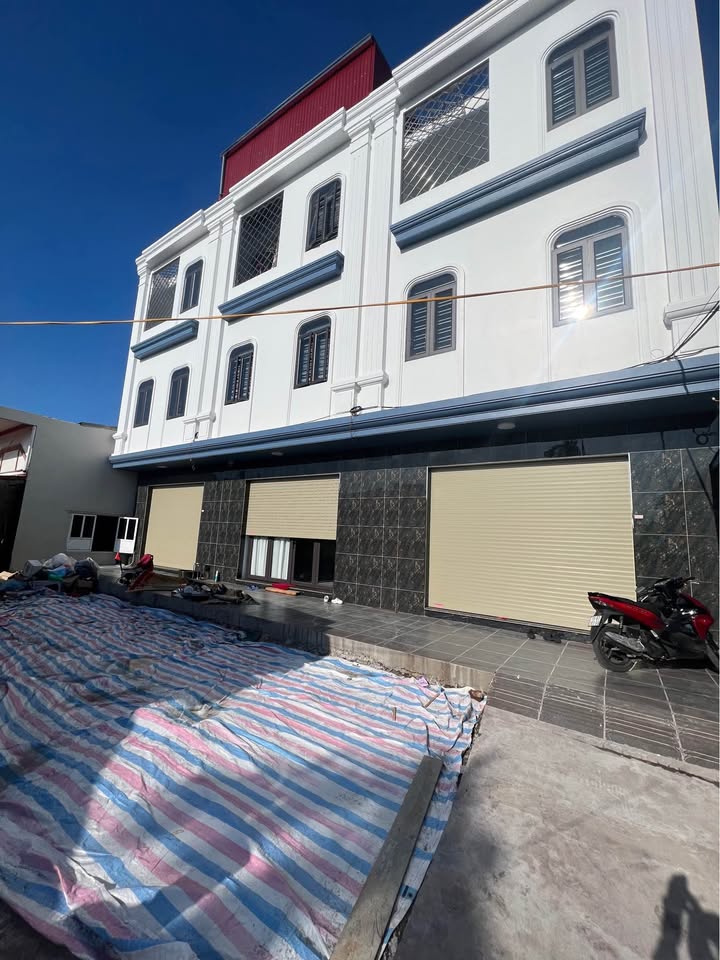 Nhà bán Đông Hải 2, Hải Phòng 45m² giá 2.55 tỷ - Hướng Tây Nam, gần mặt đường