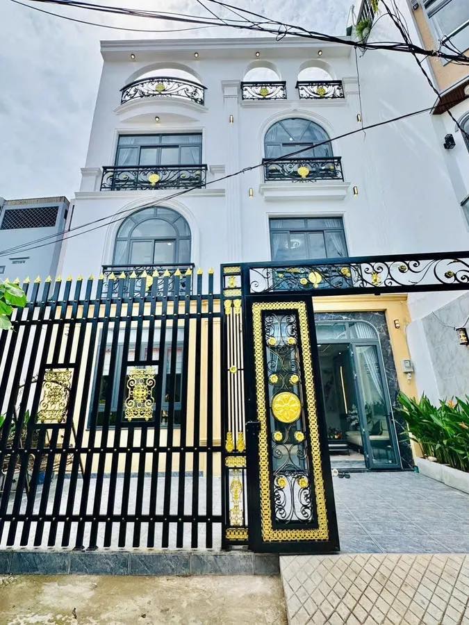 Villa phố Bùi Quang Là, Gò Vấp 84.5m² giá 8.6 tỷ - Thiết kế xuất sắc và nội thất cao cấp!