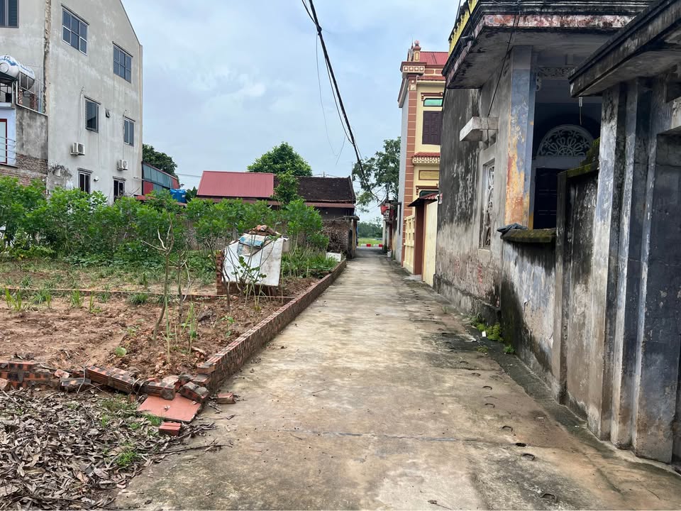 Lô đất đẹp Gia Đông 68m² giá chỉ 2.1 tỷ - Tiềm năng sinh lời cao!